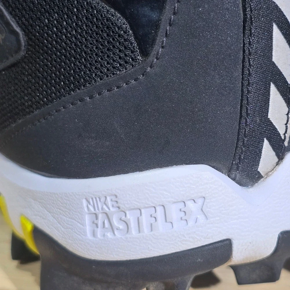 Nike Vapor Fastflex‎ Football Cleats Mens 11 Black White Yellow 917168-010